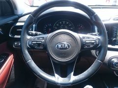 Used 2018 Kia Sorento 4d SUV AWD SX at Carrikers Auto Outlet near Oskaloosa, IA