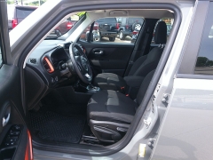 Used 2020 Jeep Renegade 4d SUV 4WD Sport Upland Edition at Carrikers Auto Outlet near Oskaloosa, IA