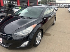 Used 2013  Hyundai Elantra 4d Sedan GLS Auto at Carrikers Auto Outlet near Oskaloosa&comma; IA