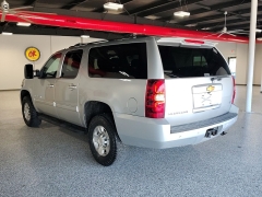 Used 2012  Chevrolet Suburban 2500 SUV 4WD LS at Carrikers Auto Outlet near Oskaloosa&comma; IA