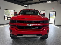 Used 2016  Chevrolet Silverado 1500 4WD Crew Cab LT Z71 at Carrikers Auto Outlet near Oskaloosa&comma; IA