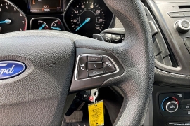 Used 2017  Ford Escape 4d SUV 4WD SE at Carrikers Auto Outlet near Oskaloosa&comma; IA