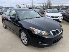 Used 2008  Honda Accord Sedan 4d EX V6 at Carrikers Auto Outlet near Oskaloosa&comma; IA