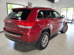 Used 2015  Jeep Grand Cherokee 4d SUV 4WD Limited at Carrikers Auto Outlet near Oskaloosa&comma; IA