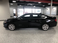 Used 2017  Chevrolet Impala 4d Sedan LT V6 at Carrikers Auto Outlet near Oskaloosa&comma; IA