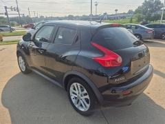 Used 2013  Nissan Juke 4d SUV AWD SL at Carrikers Auto Outlet near Oskaloosa&comma; IA