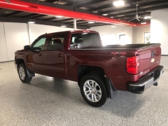 Used 2015  Chevrolet Silverado 1500 4WD Crew Cab LT at Carrikers Auto Outlet near Oskaloosa&comma; IA