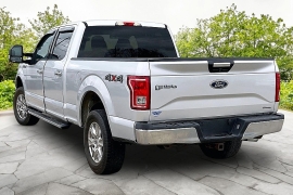 Used 2015  Ford F-150 4WD Supercrew XLT 5 1&sol;2 at Carrikers Auto Outlet near Oskaloosa&comma; IA