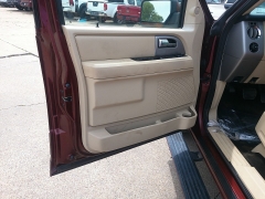 Used 2016 Ford Expedition EL 4d SUV 4WD Limited at Carrikers Auto Outlet near Oskaloosa, IA