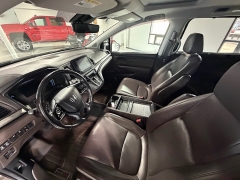 Used 2019  Honda Odyssey 4d Wagon EX-L at Carrikers Auto Outlet near Oskaloosa&comma; IA