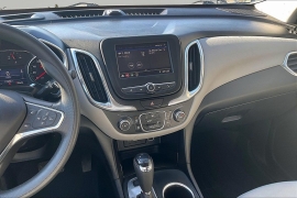 Used 2020  Chevrolet Equinox 4d SUV AWD LT w&sol;2FL at Carrikers Auto Outlet near Oskaloosa&comma; IA