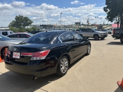 Used 2012  Honda Accord Sedan 4d EX-L at Carrikers Auto Outlet near Oskaloosa&comma; IA