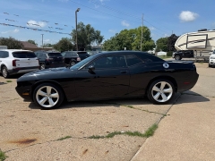Used 2014  Dodge Challenger 2d Coupe R&sol;T at Carrikers Auto Outlet near Oskaloosa&comma; IA