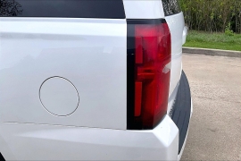 Used 2016  Chevrolet Suburban 4d SUV 4WD LT at Carrikers Auto Outlet near Oskaloosa&comma; IA
