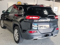 Used 2018  Jeep Cherokee 4d SUV 4WD Limited V6 at Carrikers Auto Outlet near Oskaloosa&comma; IA