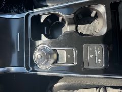 Used 2019  Ford Edge 4d SUV AWD Titanium at Carrikers Auto Outlet near Oskaloosa&comma; IA