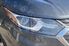 Used 2020  Chevrolet Equinox 4d SUV AWD LT w&sol;2FL at Carrikers Auto Outlet near Oskaloosa&comma; IA