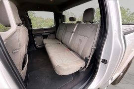 Used 2020  Ford F-150 4WD SuperCrew XLT 5 1&sol;2 at Carrikers Auto Outlet near Oskaloosa&comma; IA