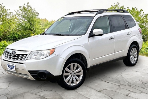Used 2012 Subaru Forester 4d SUV X Premium Auto at Carrikers Auto Outlet near Oskaloosa, IA