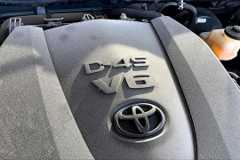 Used 2017  Toyota Tacoma 4WD Access Cab TRD Sport Auto at Carrikers Auto Outlet near Oskaloosa&comma; IA