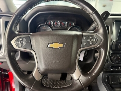 Used 2016  Chevrolet Silverado 1500 4WD Crew Cab LT Z71 at Carrikers Auto Outlet near Oskaloosa&comma; IA