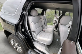 Used 2023  GMC Acadia AWD 4dr SLE at Carrikers Auto Outlet near Oskaloosa&comma; IA