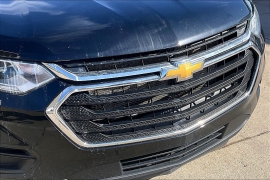 Used 2020  Chevrolet Traverse 4d SUV AWD LS w&sol;1LS at Carrikers Auto Outlet near Oskaloosa&comma; IA