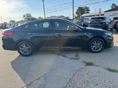 Used 2020  Kia Optima 4d Sedan LX at Carrikers Auto Outlet near Oskaloosa&comma; IA