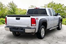 Used 2013  GMC Sierra 1500 4WD Ext Cab SLE at Carrikers Auto Outlet near Oskaloosa&comma; IA