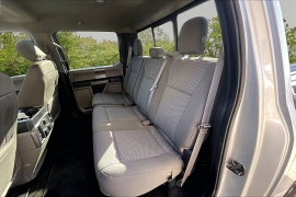 Used 2019  Ford F-150 4WD SuperCrew XLT 5 1&sol;2 at Carrikers Auto Outlet near Oskaloosa&comma; IA