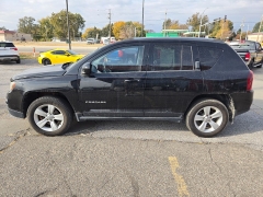 Used 2014 Jeep Compass 4d SUV 4WD Sport at Carrikers Auto Outlet near Oskaloosa, IA