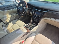 Used 2013  Cadillac XTS 4d Sedan at Carrikers Auto Outlet near Oskaloosa&comma; IA