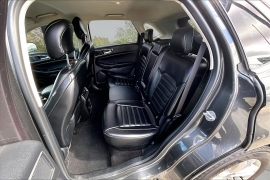 Used 2019  Ford Edge 4d SUV AWD SEL at Carrikers Auto Outlet near Oskaloosa&comma; IA