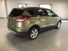 Used 2014  Ford Escape 4d SUV 4WD SE at Carrikers Auto Outlet near Oskaloosa&comma; IA