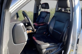 Used 2017  Chevrolet Silverado 1500 4WD Crew Cab LTZ at Carrikers Auto Outlet near Oskaloosa&comma; IA