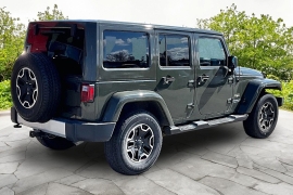 Used 2015  Jeep Wrangler Unlimited 4d Convertible Sahara at Carrikers Auto Outlet near Oskaloosa&comma; IA