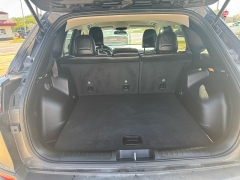 Used 2020  Jeep Cherokee 4d SUV 4WD Latitude Plus Altitude 2&period;0L at Carrikers Auto Outlet near Oskaloosa&comma; IA