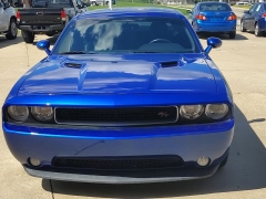 Used 2012  Dodge Challenger 2d Coupe R&sol;T at Carrikers Auto Outlet near Oskaloosa&comma; IA
