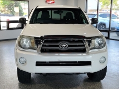 Used 2009  Toyota Tacoma 4WD Access V6 &lpar;Natl&rpar; at Carrikers Auto Outlet near Oskaloosa&comma; IA