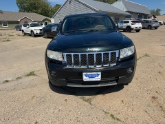 Used 2012  Jeep Grand Cherokee 4d SUV 4WD Overland at Carrikers Auto Outlet near Oskaloosa&comma; IA