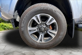 Used 2017  Toyota Tacoma 4WD Access Cab TRD Sport Auto at Carrikers Auto Outlet near Oskaloosa&comma; IA