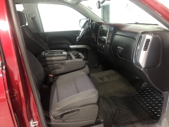 Used 2015  Chevrolet Silverado 1500 4WD Crew Cab LT at Carrikers Auto Outlet near Oskaloosa&comma; IA