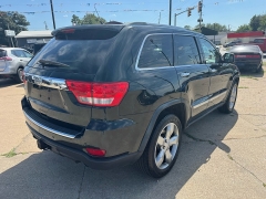 Used 2012  Jeep Grand Cherokee 4d SUV 4WD Overland at Carrikers Auto Outlet near Oskaloosa&comma; IA