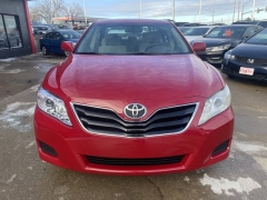 Used 2011  Toyota Camry 4d Sedan LE Auto at Carrikers Auto Outlet near Oskaloosa&comma; IA