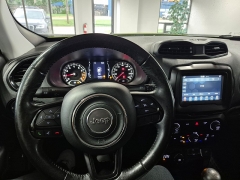 Used 2018  Jeep Renegade 4d SUV 4WD Latitude Turbo at Carrikers Auto Outlet near Oskaloosa&comma; IA