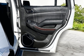 Used 2018  GMC Yukon 4d SUV 4WD SLT at Carrikers Auto Outlet near Oskaloosa&comma; IA