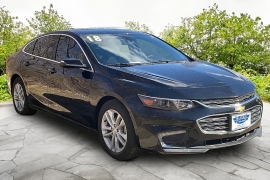 Used 2018  Chevrolet Malibu 4d Sedan LT at Carrikers Auto Outlet near Oskaloosa&comma; IA