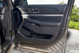 Used 2019  Ford Explorer 4d SUV FWD XLT V6 at Carrikers Auto Outlet near Oskaloosa&comma; IA