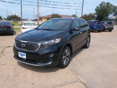 Used 2019 Kia Sorento 4d SUV FWD EX at Carrikers Auto Outlet near Oskaloosa, IA