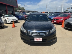 Used 2012  Honda Accord Sedan 4d EX-L at Carrikers Auto Outlet near Oskaloosa&comma; IA